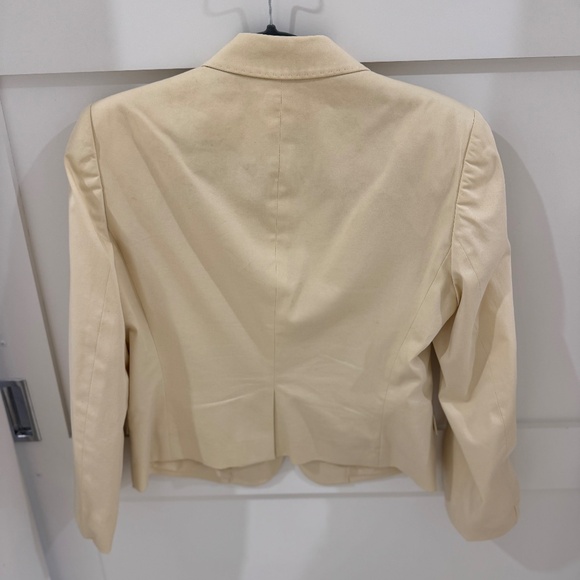 Calvin Klein, Size 6, short blazer, cream color - Picture 2 of 2